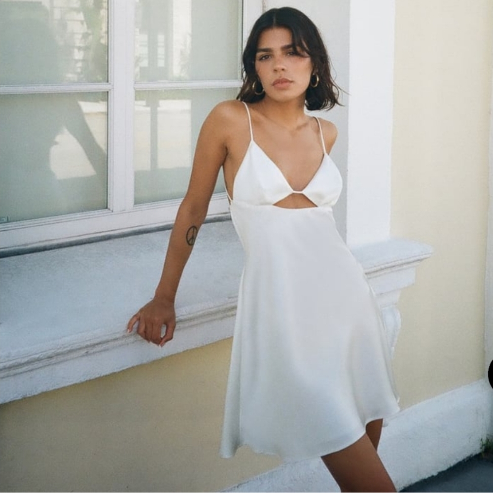 Zara white satin effect mini XXL